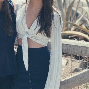 HOLLISTER cropped wrap long sleeve top